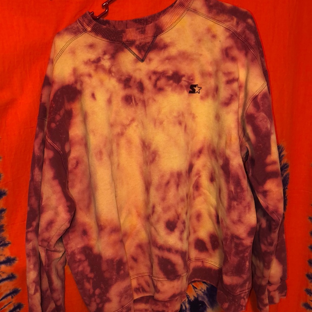 Unisex crewneck